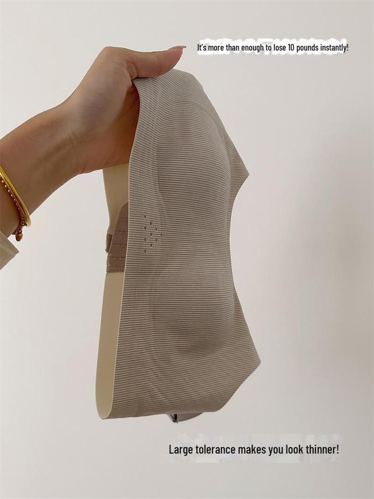 Comfortable, Ultra-thin Seamless Bra for Women with Large, Small, or Side Breasts; Anti-sagging, Large Size, No Underwire.