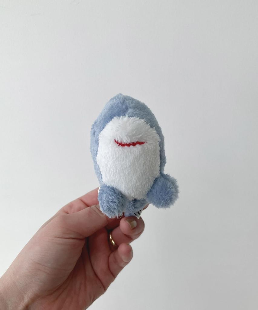 AS KNOW AS Plus (ASKNOW AS PLUS) ZY8556 Squishy Animal Keychain, Shark, Cute Animal, Gift, Fluffy Plush Toy, Blue
