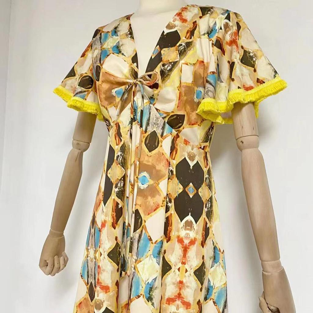 Женское длинное платье с V-образным вырезом, кисточками и открытой спиной, со шнуровкой на талии, осень 2023 г.