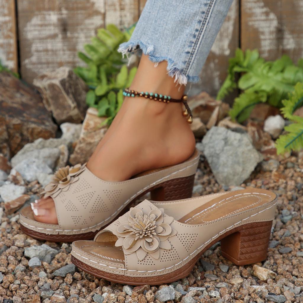 Fashion Wedge Sandals and Party Shoes Shock-absorbing and Comfortable Slippers for All Seasons Slides Women 2025 New Ladies' Decorative