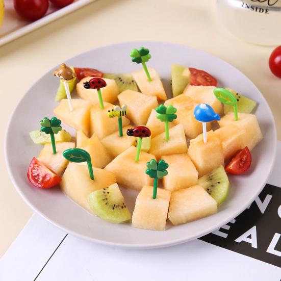 8Pcs/12Pcs Fruit Picks Food Grade BPA Free Non-Slip Smooth Edge Adorable Appearance Decorative Plastic Kids
