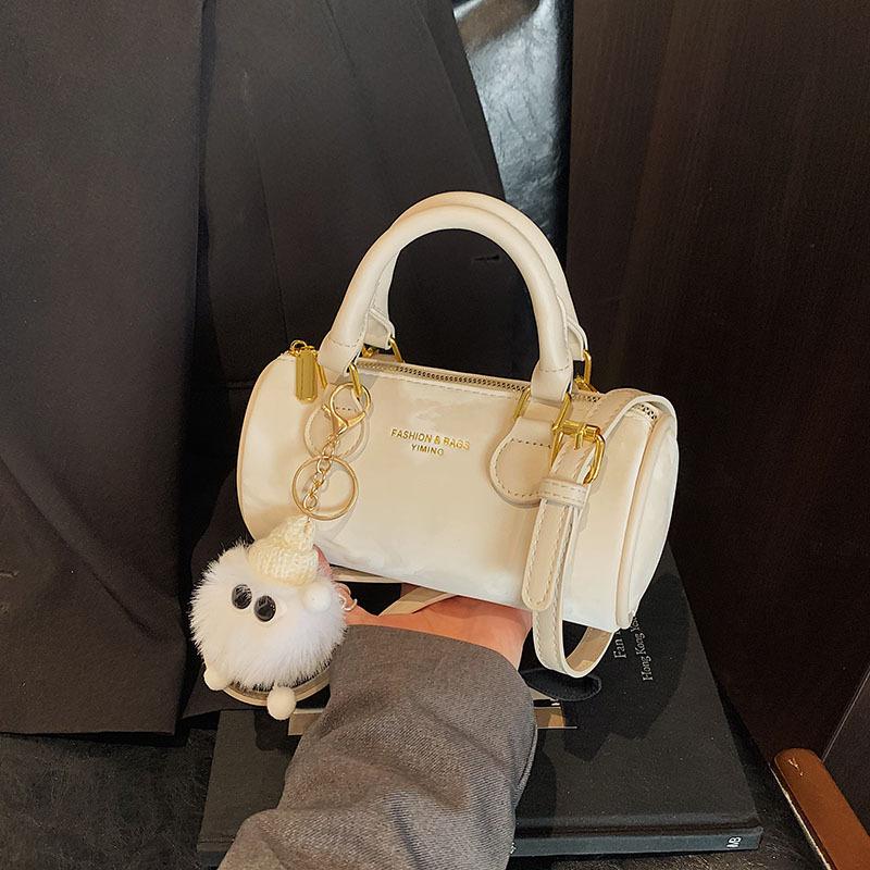 Маленькая сумка в иностранном стиле высокого класса, женская, 2025, новая, популярная, универсальная сумка-мессенджер, модная, супергорячая, портативная сумка-бостон