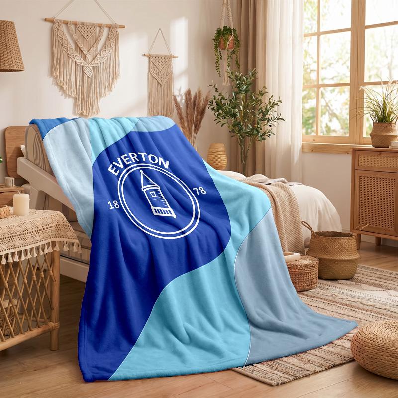 Everton Football Print Flannel Blanket Soft Warm Sofa Bed Throw Blanket For Home Office Bedroom