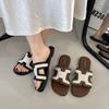 French Temperament Flat-bottomed Roman Cool Slippers Women's Summer Wear 2025 New One-word Drag Seaside Casual Lazy Shoes
