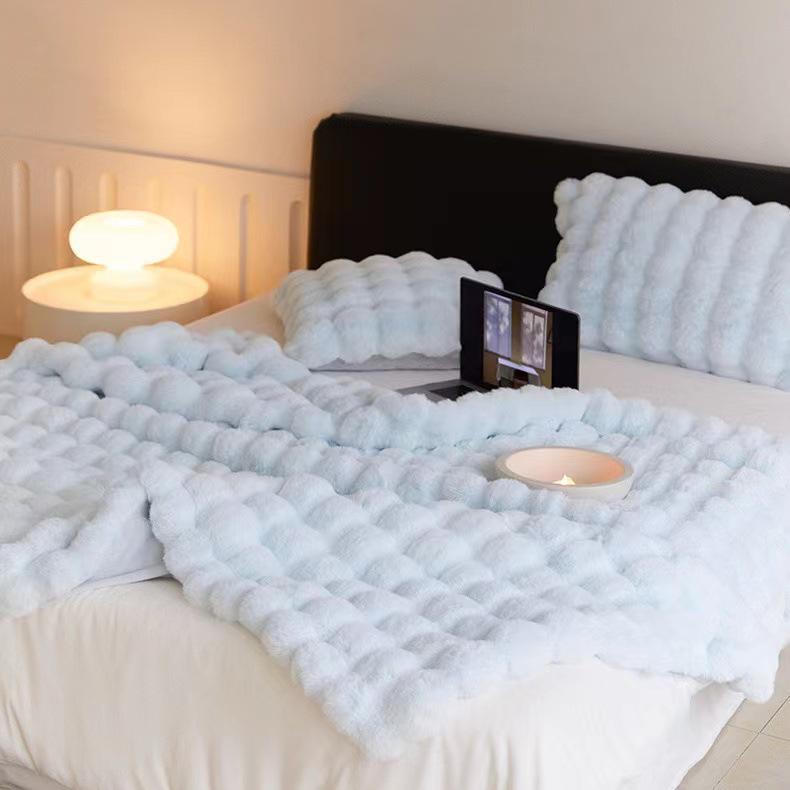 Элегантный двухслойный плюшевый плед «Пузырчатый кролик» - Уютный плед для сна, дивана и шаль