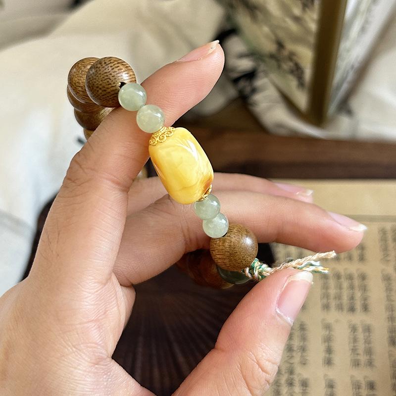 Браслет для женской эмоциональной стабильности из агарового дерева Цяоэнь и нефрита Хэтянь