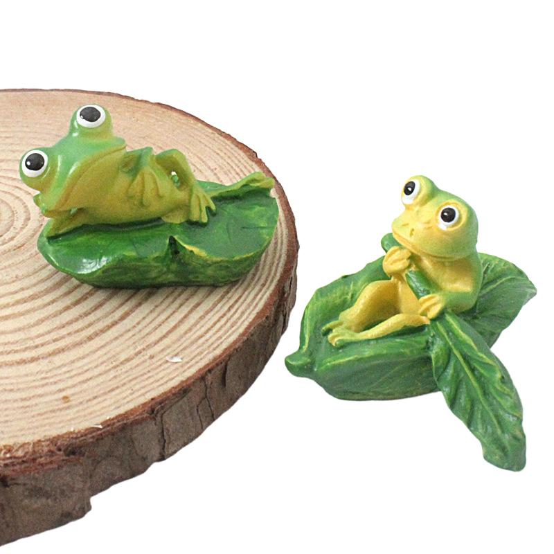 2Pcs Miniature Resin Frog Decor For Tabletop Cute Frog Models For Diy Crafts And Fairy Gardens For Home And Office Decor