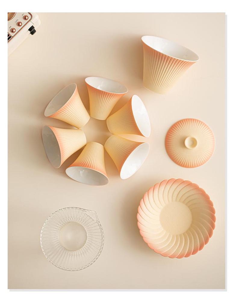 Набор гайвань и чашек для чая с градиентным фейерверком - Высококачественный керамический набор для чая Кунг-фу с подарочной коробкой для сувенира на Праздник Весны