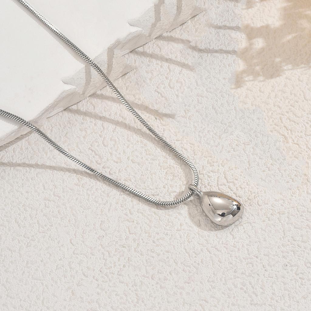 Geometric Light Luxury Women's Necklace Niche Ring Water Drop Design Simple Long Clavicle Chain Popular Necklace Women