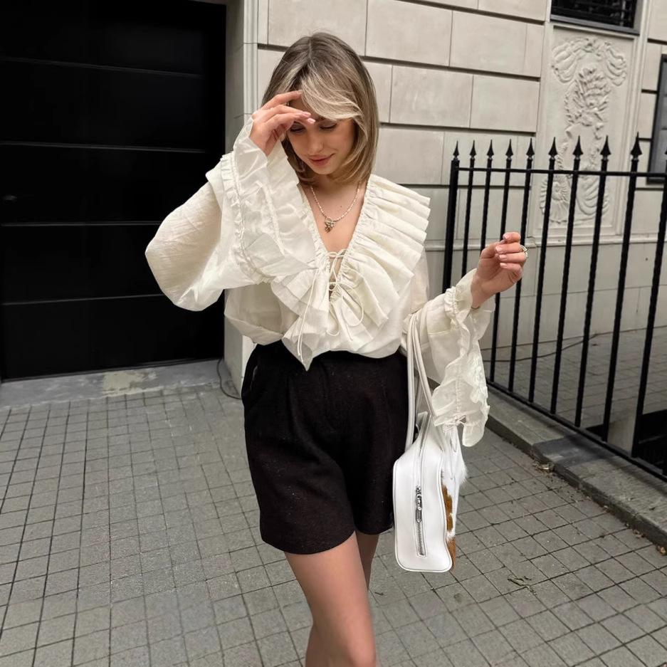 Fashion Design Sexy Perspective Loose V-Neck Shirt Long Sleeve Shirt Women's Clothing Europe, America 1116 Autumn New Products