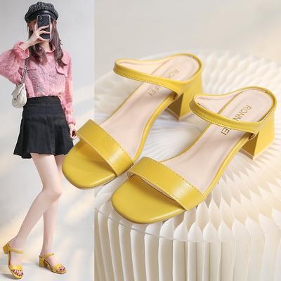 Однословные тапочки женские новые модели с юбками, сандалии, высокие каблуки, толстые каблуки, сандалии, модные и универсальные для улицы