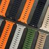 Совместим с Apple Watch Series 11, Магнитный ремешок "Чешуя дракона", Модель 10987E.