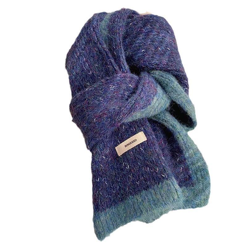 This Autumn and Winter Women's Plush Korean Style Atmosphere Shawl Can Be Worn As An Outer Layer for Both Warmth and Neck Protection