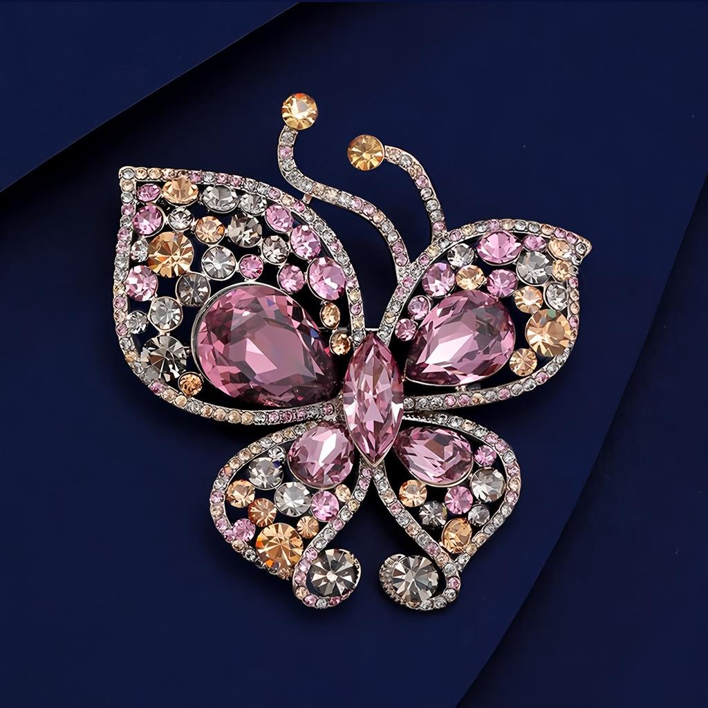 The "Yi Die" Brooch Is A High-end, Versatile and Elegant Crystal Butterfly Brooch with A Unique Design Sense