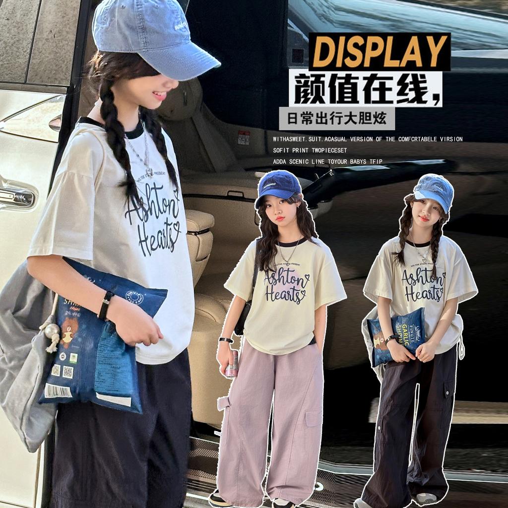 Girls' summer outfit set 2026 new style children's short sleeved work pants, girls' sports two-piece set, summer thin design, big boy