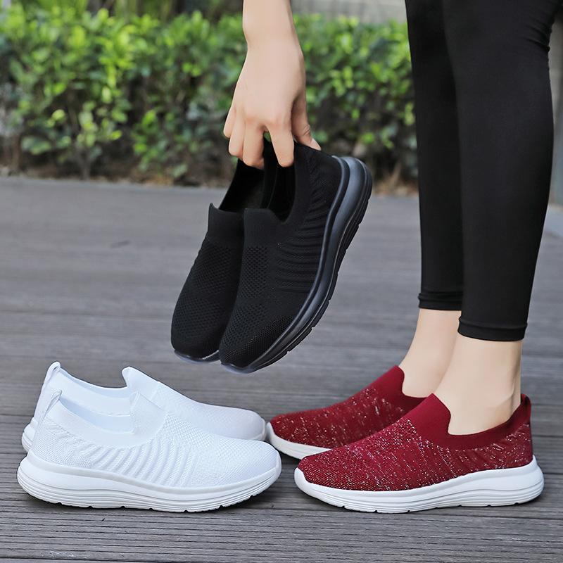 Spring and Autumn new breathable fly-woven flat-soled single shoes travel shoes fly-woven one pedal
