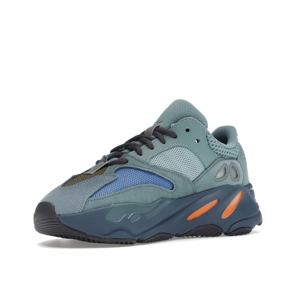 Adidas Кроссовки унисекс Yeezy Boost 700 Faded Azure Зеленые Fadazu GZ2002