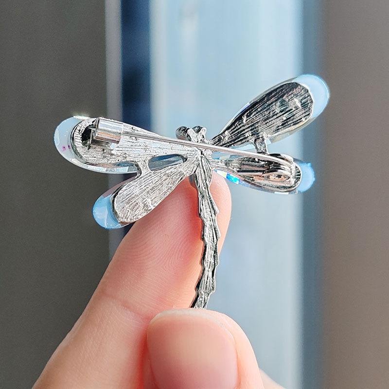 Simulation Dragonfly Brooch Cartoon Brooch Brooch Women'S Fashion Animal Pin Clothing Accessories