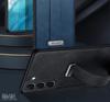 Чехол для телефона Samsung S26 Ultra: Роскошная кожаная текстура с ремешком на запястье, подставкой и защитой от падений.