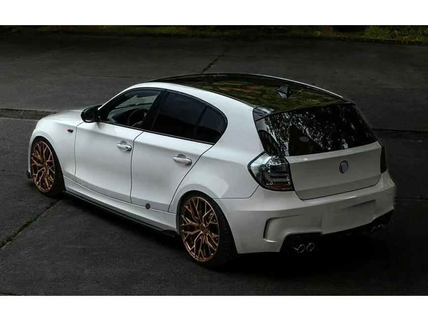 Комплект переднего бампера M и заднего диффузора для BMW 1 серии E82/E87 с решеткой противотуманной фары