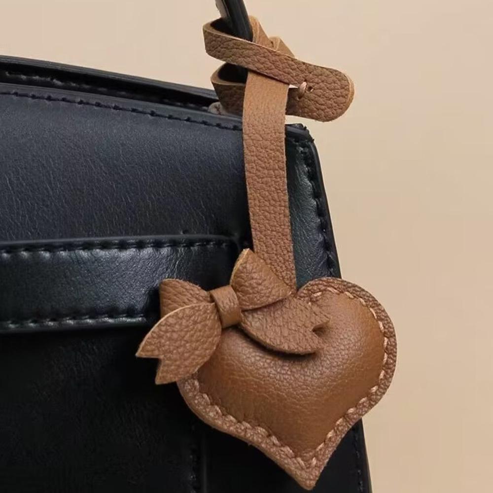 Car Key Holder PU Leather Keyring Fashion Daisy Bag Pendant Cute Bow Heart Keychain Kids