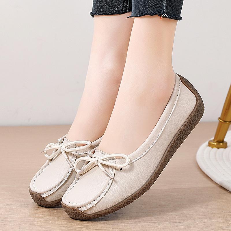 Women's Loafers Leather Driving Moccasins Comfort Flats Casual Slip On Walking Minimalist Shoes for Mother