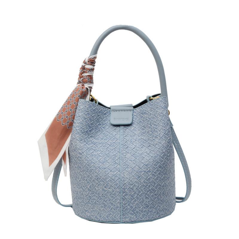 2024 New Style Lady Crossbody Bag Chic Urban Minimalist Shoulder Bag Pu Bucket Bag