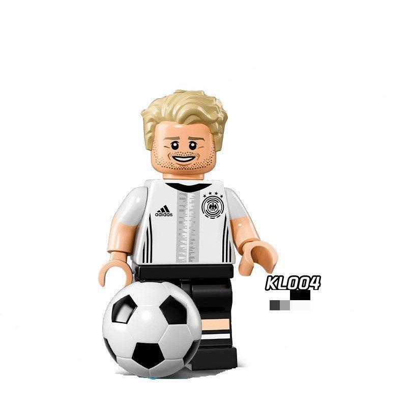 Soccer Team Building Blocks Figures Set Educational Toys OPP Bag Mini Football Players Model Kids Creative Gift Compatible with Major Brands KL9001