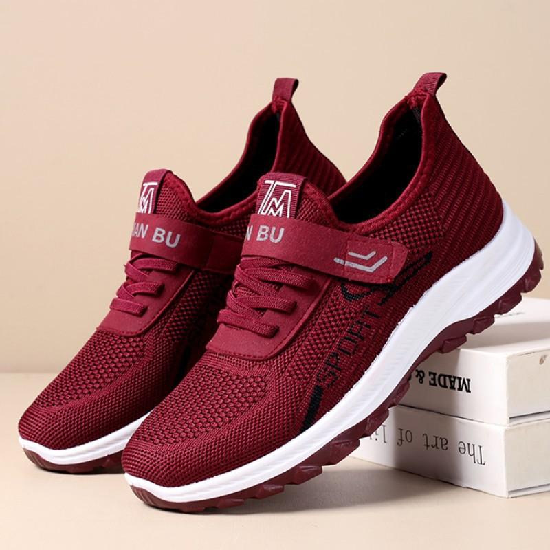 Тканевая обувь женская осенне-зимняя китайская обувь для ходьбы нескользящая мягкая подошва досуг спорт досуг