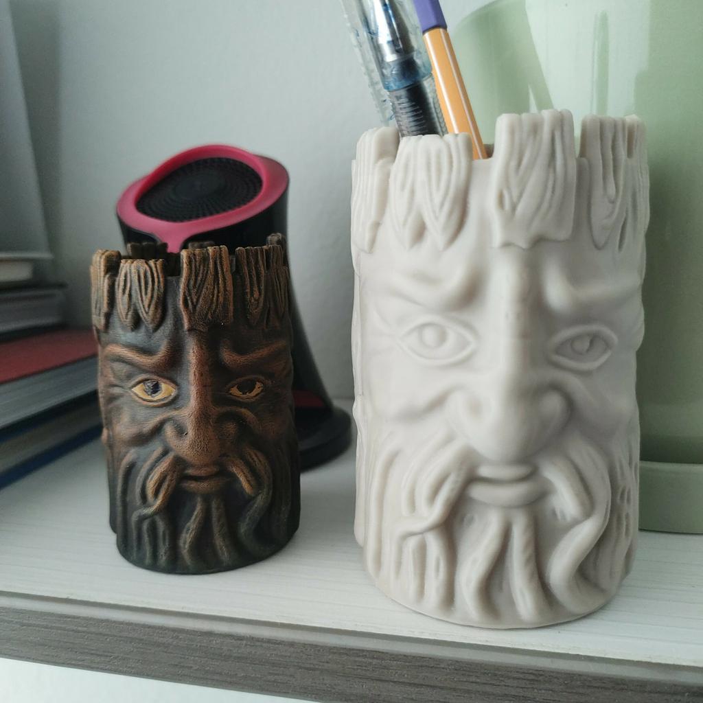 Silicone Vase Molds Succulent Planter Mold Tree Stump Elder Shape Silicone Flowerpot Mold Suitable for Crafting Vase