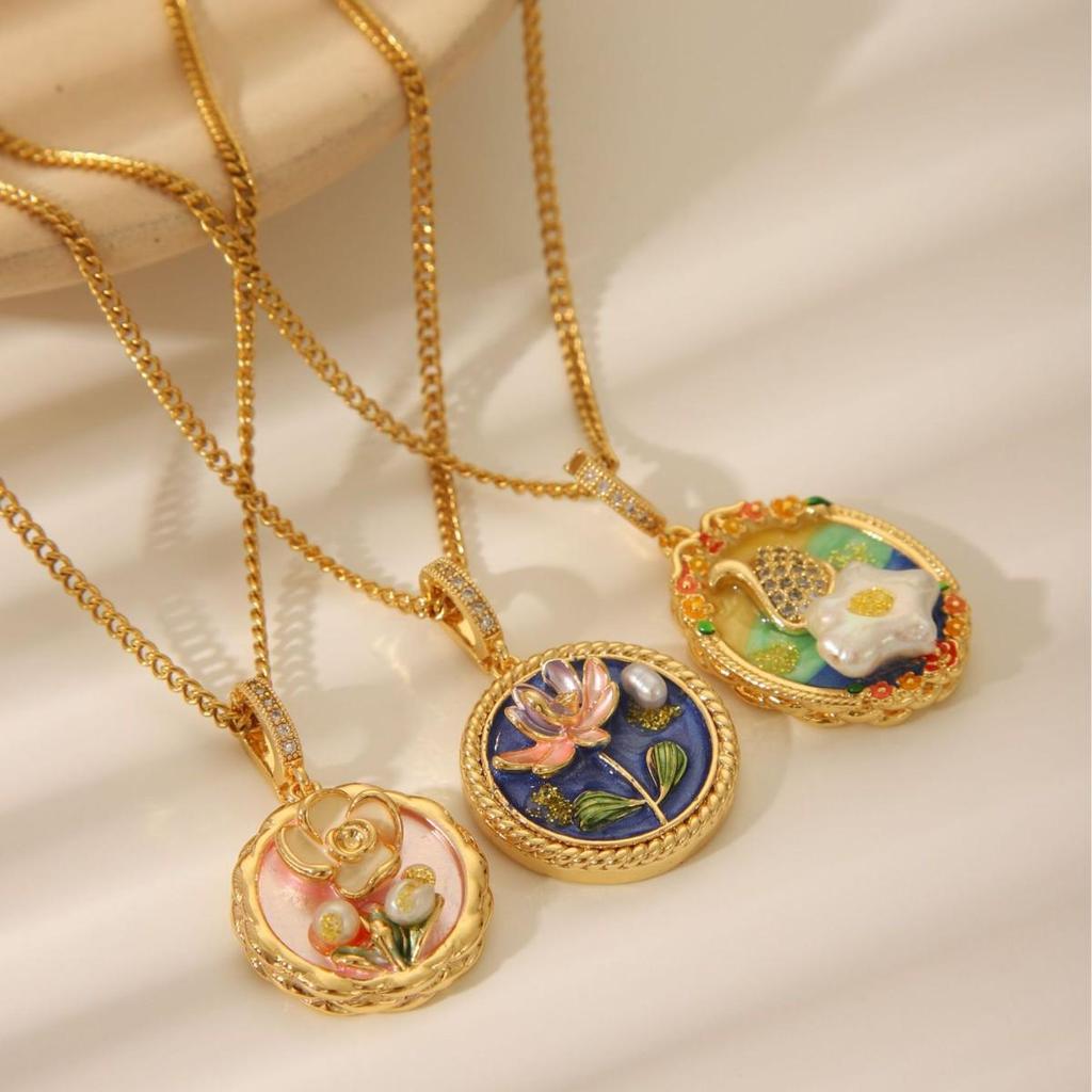 Women's Freshwater Pearl Garden Flower Necklace - Light Luxury Mori Style