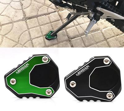 Пластина для боковой подножки мотоцикла для Kawasaki Ninja 400, Z400, ZX25R/SE, ZX4R, ZX4RR и V-ERSYS650 (зеленый)