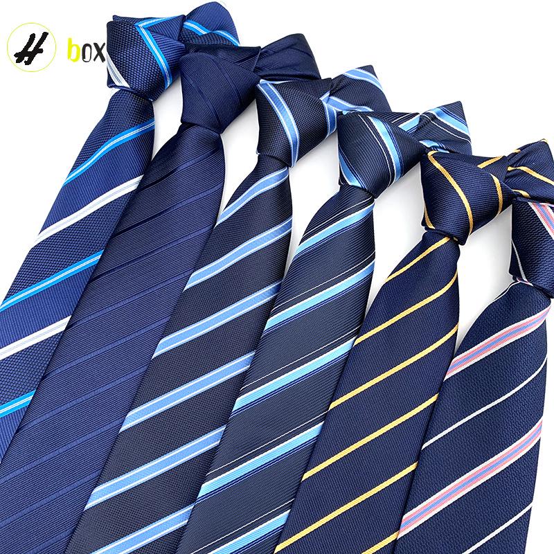 Мужская темно-синяя полосатая рубашка в деловом стиле с галстуком ручной работы для деловых встреч или собеседований