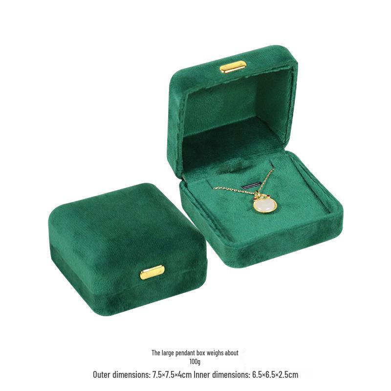 Бархатная шкатулка для украшений с золотой пряжкой и закругленными углами для колец, ожерелий и браслетов