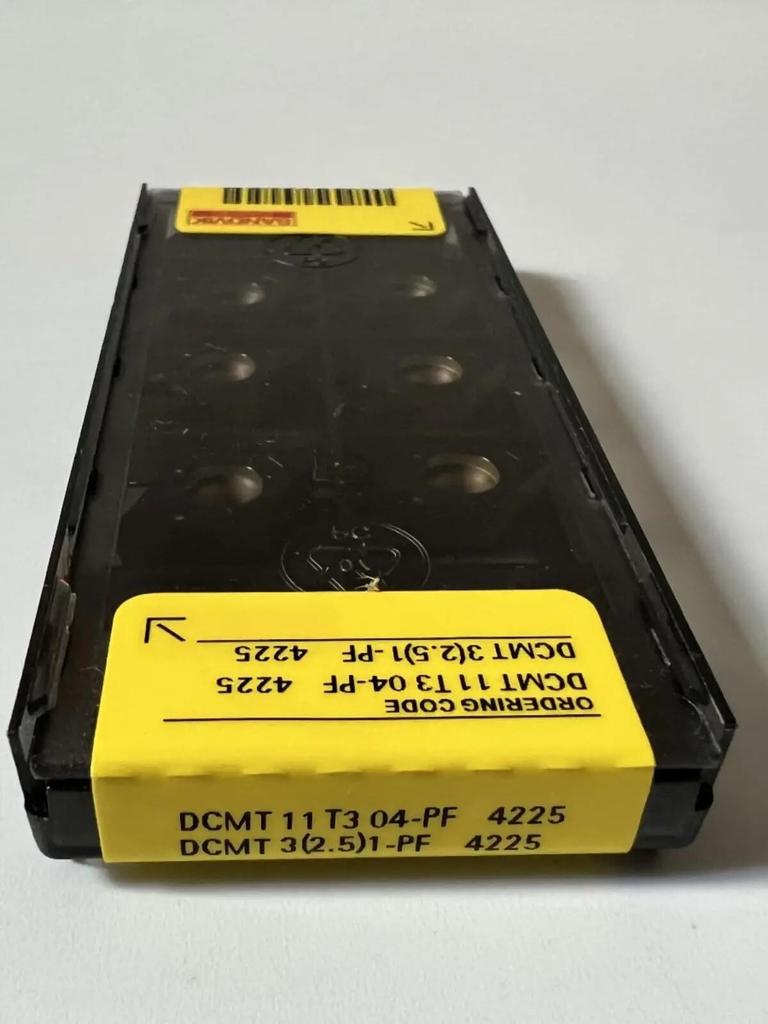 Original Sandvik / DCMT11T304-PF 4225 /Carbide CNC Blade 10 PCS