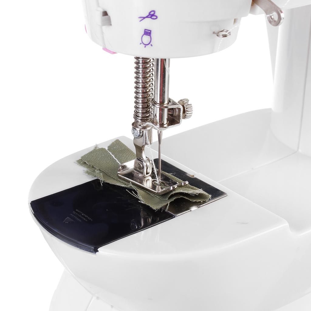 Электрическая швейная машина Мини-швейная машина Портативная с удлиненным столом Ножная педаль Двухскоростная двойная нить DIY Инструмент для начинающих домашних путешествий