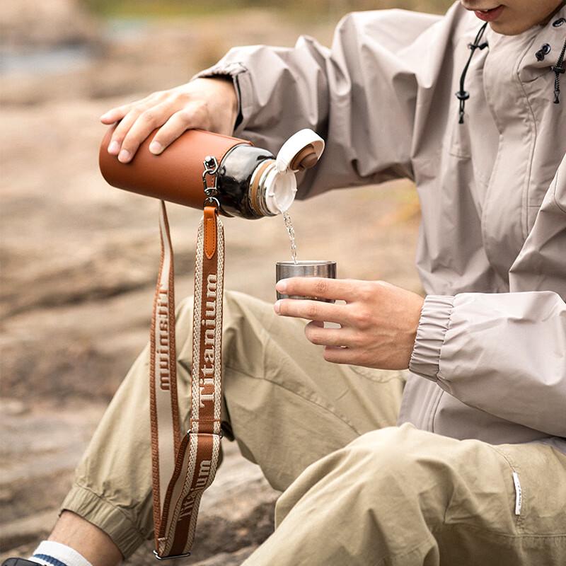 MCCULLEN Pure Titanium Insulated Water Bottle