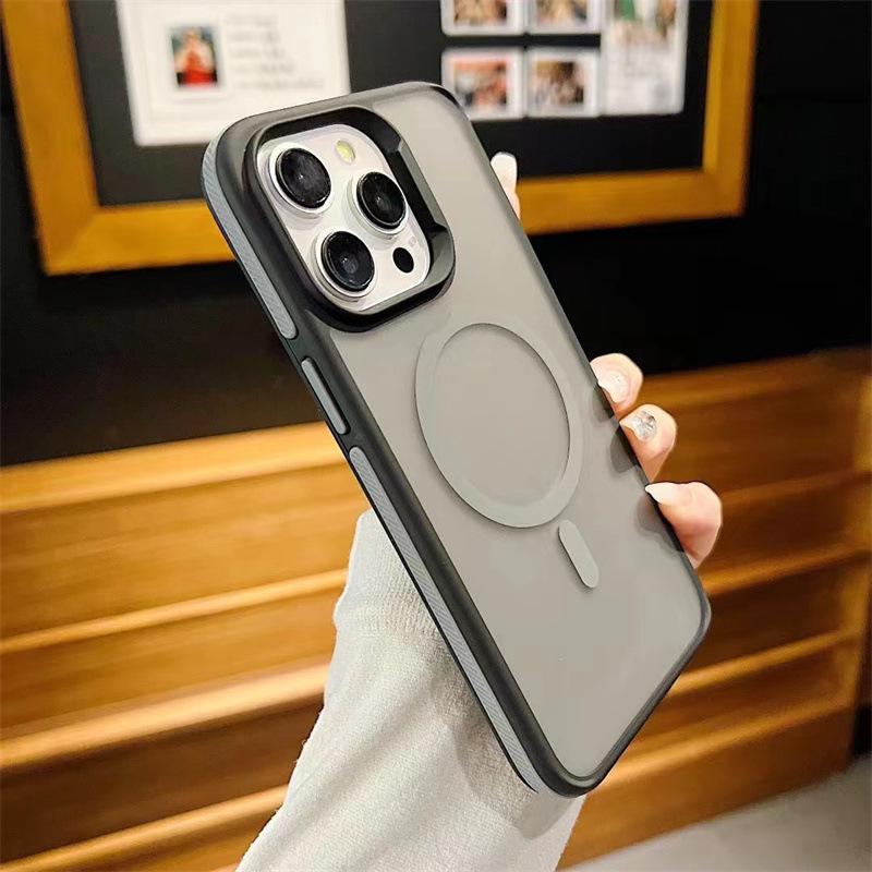 Магнитный чехол для iPhone 16 Pro Max с креативным держателем для объектива, двухцветный дизайн, защита от падений