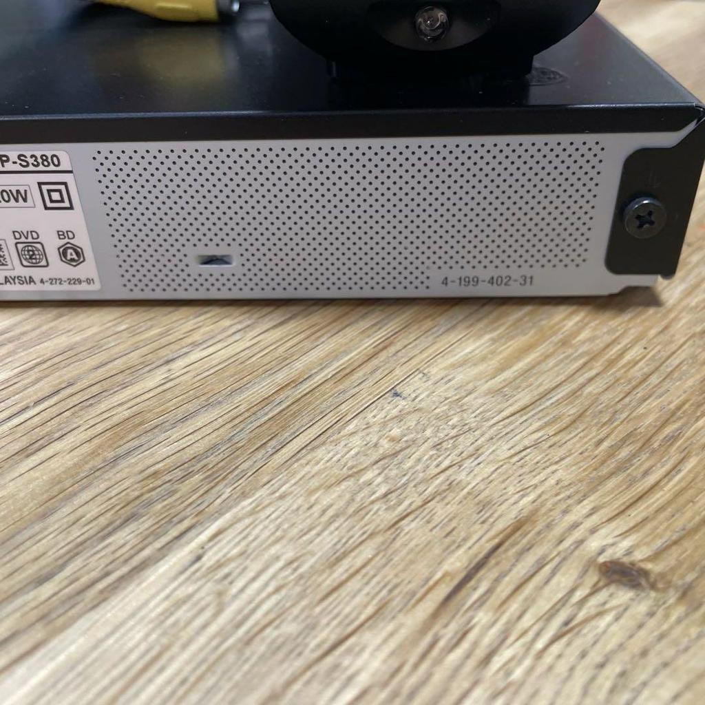 [Б/У] SONY Проигрыватель дисков Blu-ray/DVD BDP-S380