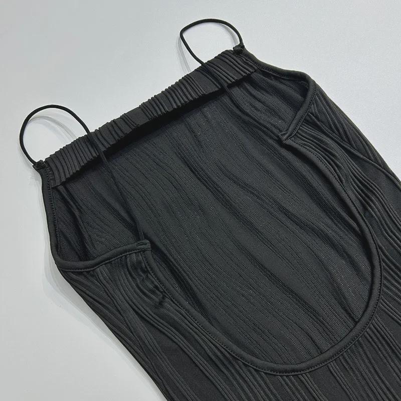 Женское летнее платье на подтяжках в европейском и американском стиле 2023 года — сексуальная узкая короткая юбка с рюкзачным дизайном на бедрах