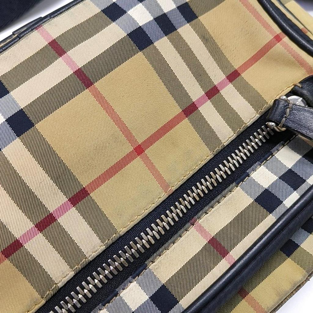 [Pre-Owned] Camera Bag Small Khaki Canvas Crossbody Shoulder Bag Silver Hardware Detachable Strap - Fair #J95K9S