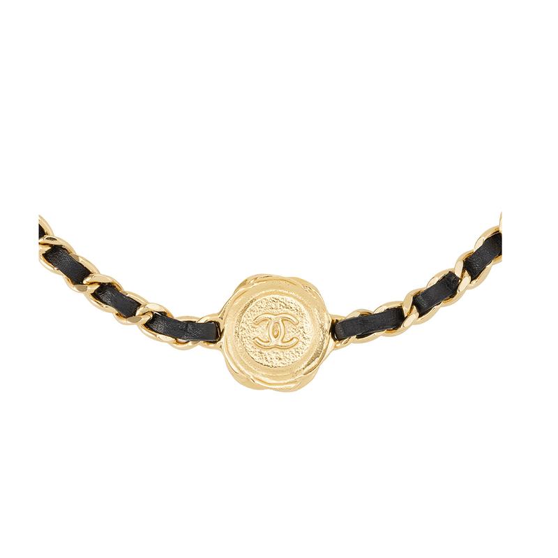Chanel Классический кулон с логотипом Металлическое ожерелье Женское Черное