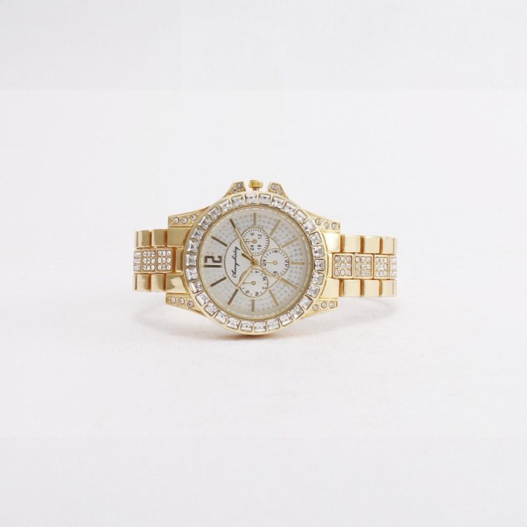 Женские модные кожаные часы