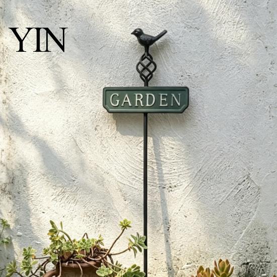 Decorative Flower Bed Edging Retro Bird Garden Stake, Metal Sign Rustic Heavy Duty Stakes Yard Decoration with Stake for Bed, Lawn Ground Piles