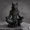 3D-печатная статуэтка медитирующего оборотня в готическом стиле Yousheng, скульптура Зверя-Воина Дзен на круглой основе, матово-черный фэнтезийный декор для стола, уникальный подарок для