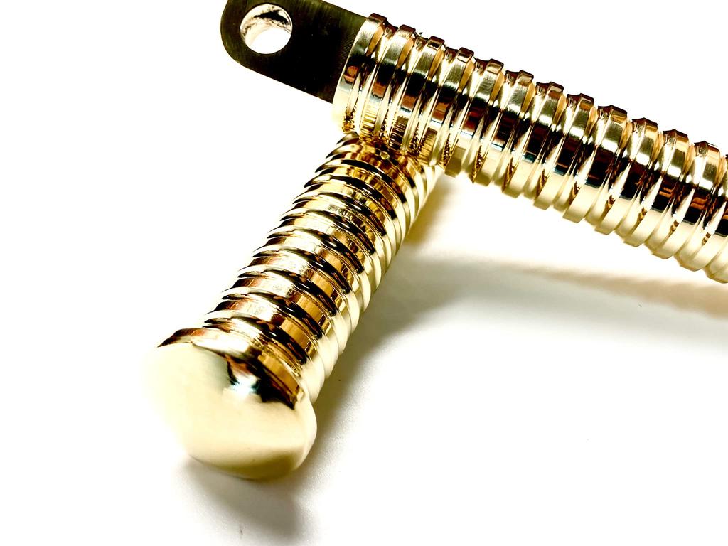 Harley Custom Parts Подножки левые и обработанные детали подножки Davidson [латунь справа] Латунь Латунь/Harley