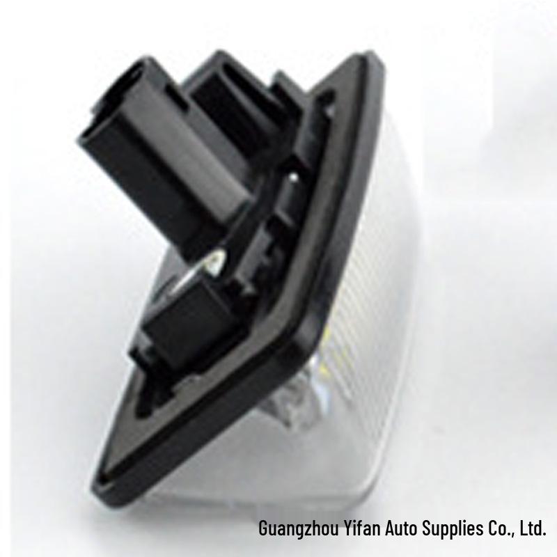 Светодиодный фонарь номерного знака Toyota Crown для трансграничной совместимости