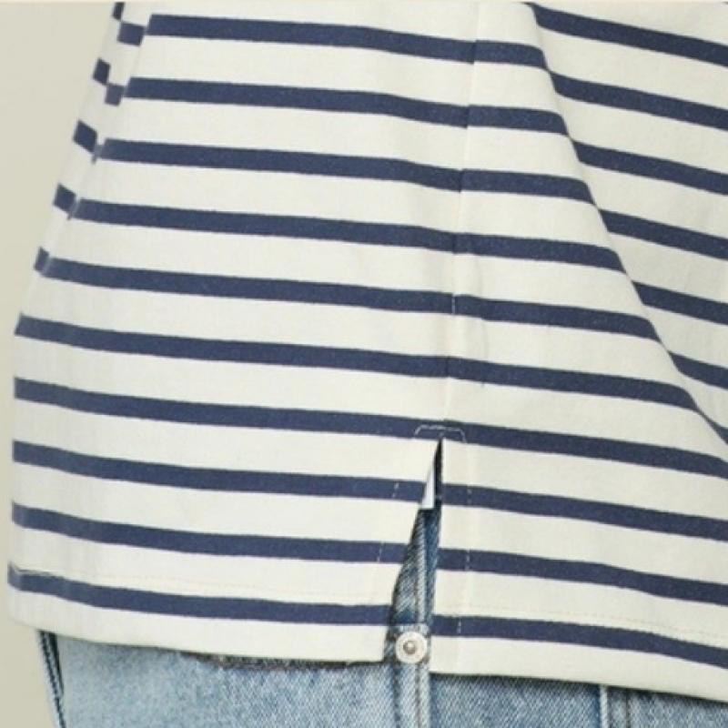 Bcbg STring LeTTering STripe T shirT B6m3x410
