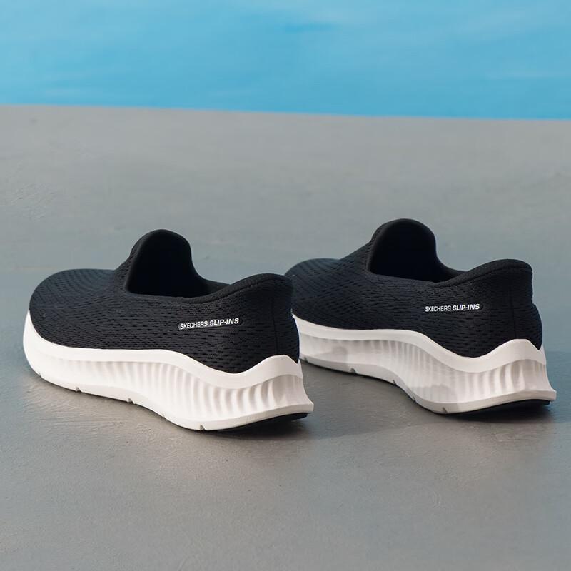 Skechers Женская повседневная обувь для активного образа жизни 125644-BKW