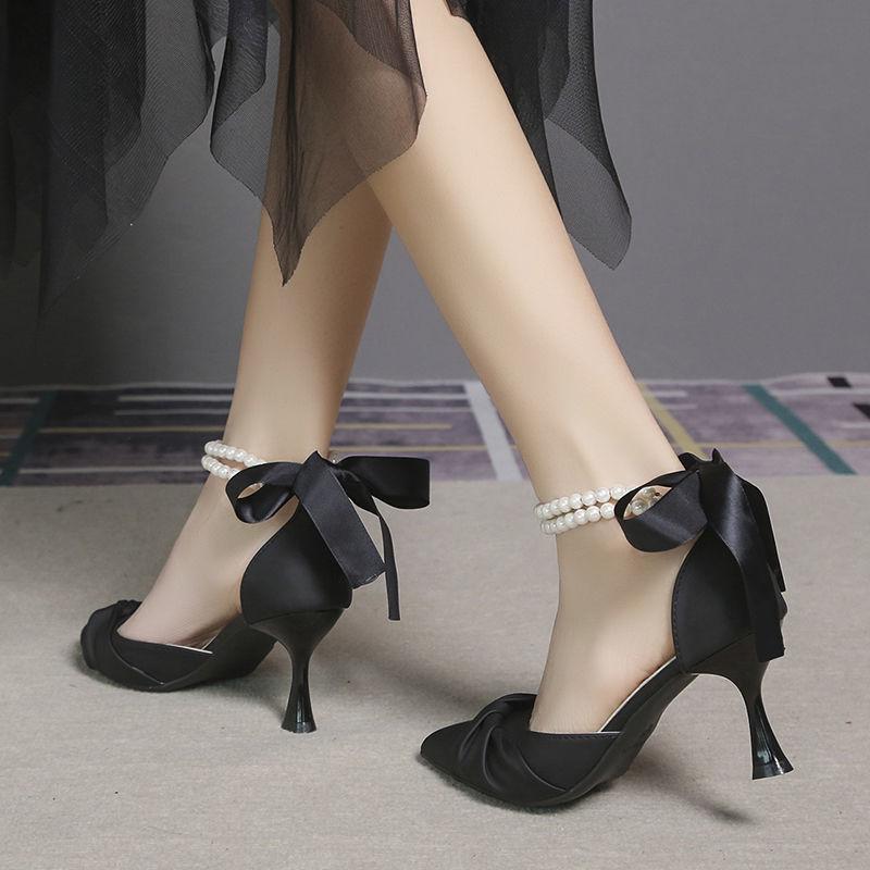 High Heels Bow Sandals 2025 Summer New Popular Temperament French Beaded Middle Heel Pointed White Single Shoes